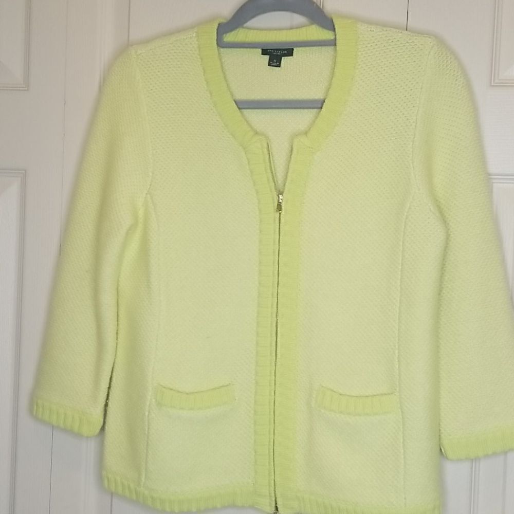 ANN TAYLOR Wool/Modal Cardigan Size Small - Picture 6 of 7